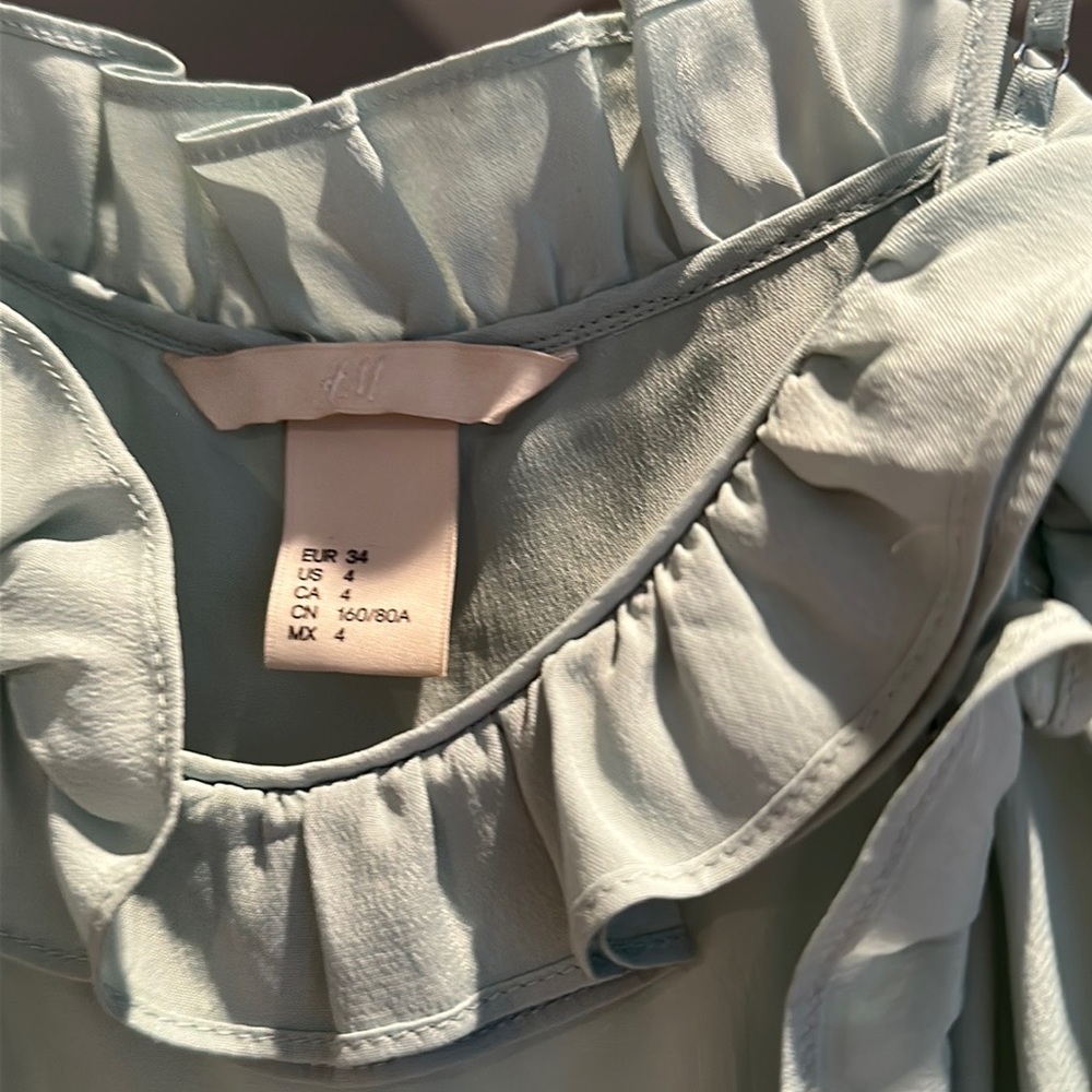 H&M top - Picture 3 of 3